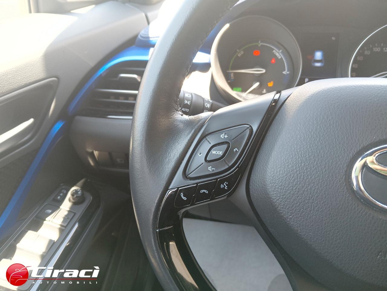 Toyota C-HR 2.0 Hybrid E-CVT Style