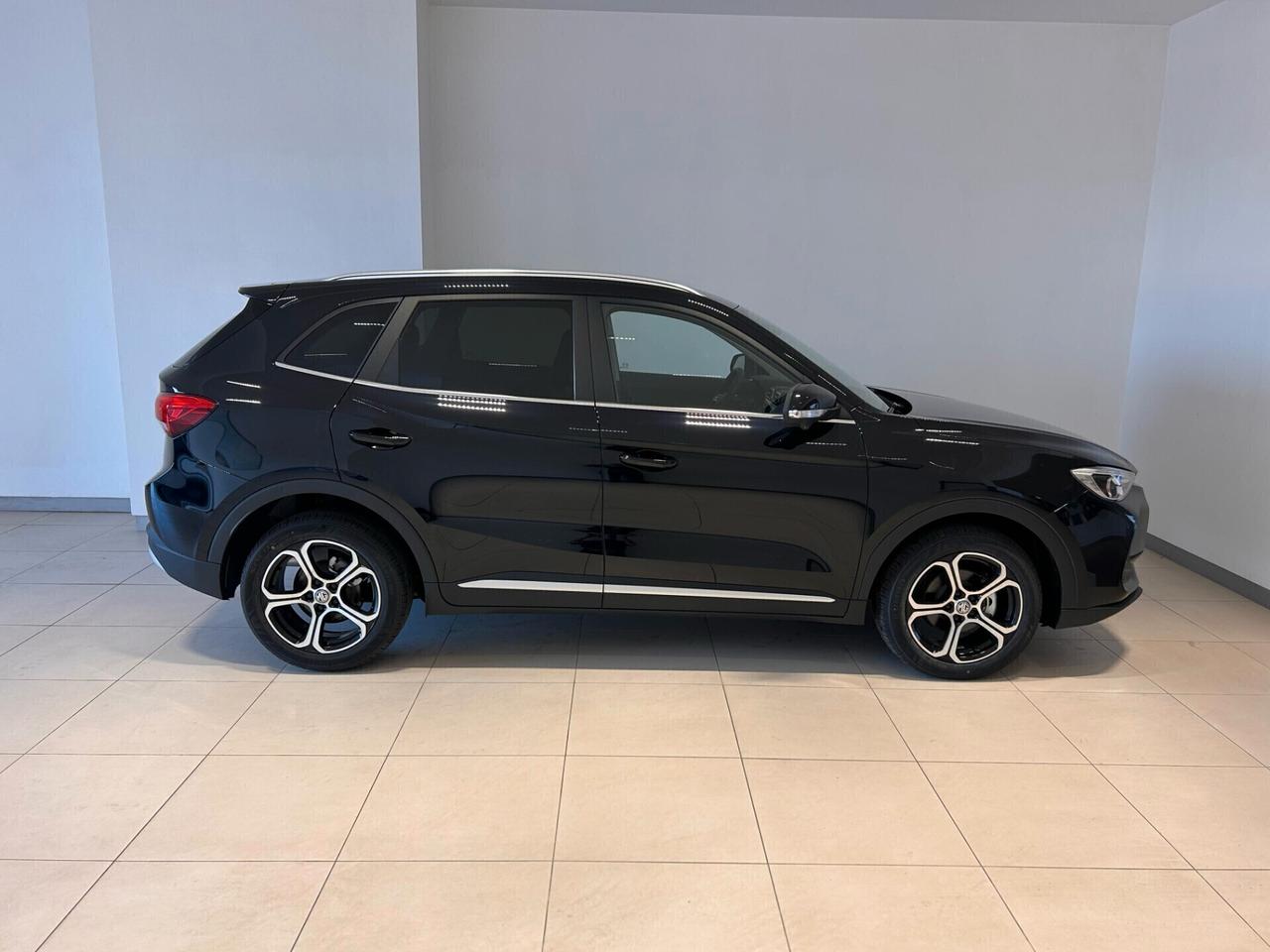 MG ZS NEW 1.5 COMFORT *SENZA OBBLIGO DI FINANZIAMENTO* !!