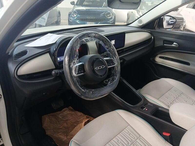 FIAT 600 (2023-->) Hybrid 110 CV DCT MHEV La Prima