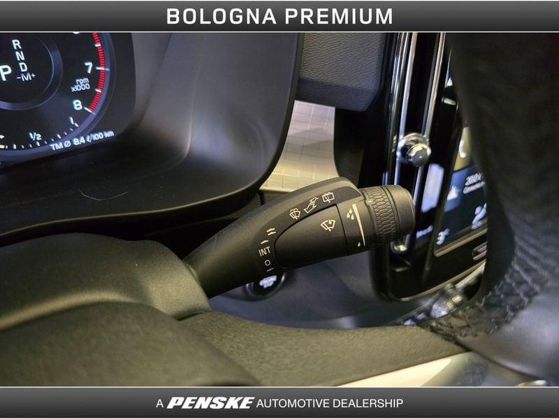 Volvo XC40 XC40 T3 Geartronic Momentum Pro