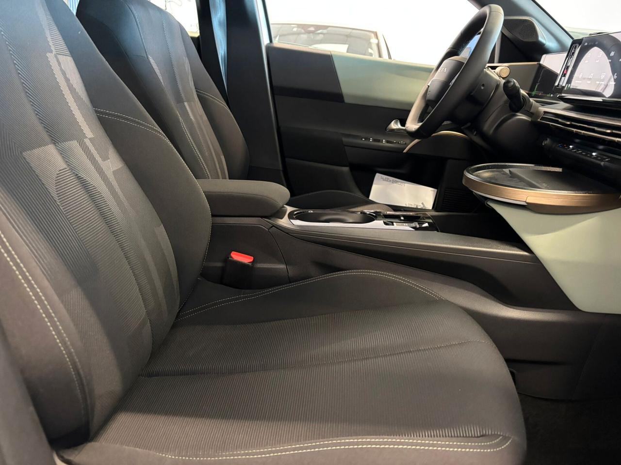 Lancia Ypsilon 51 kWh elettrica 156 CV KM 0