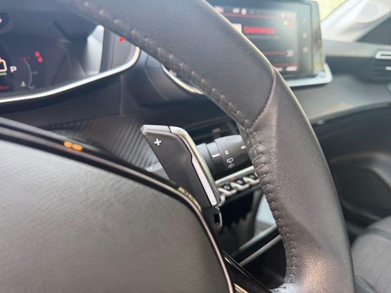 PEUGEOT 208 PURETECH 100 STOP&START EA