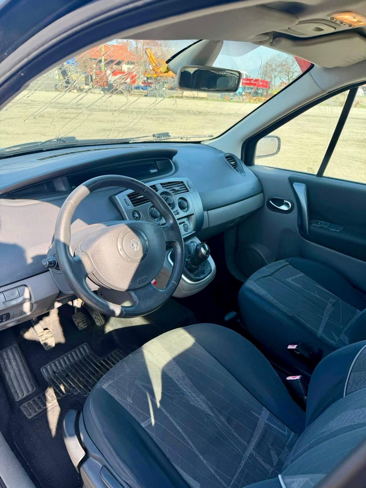 Renault Scenic Scénic 1.6 16V Luxe