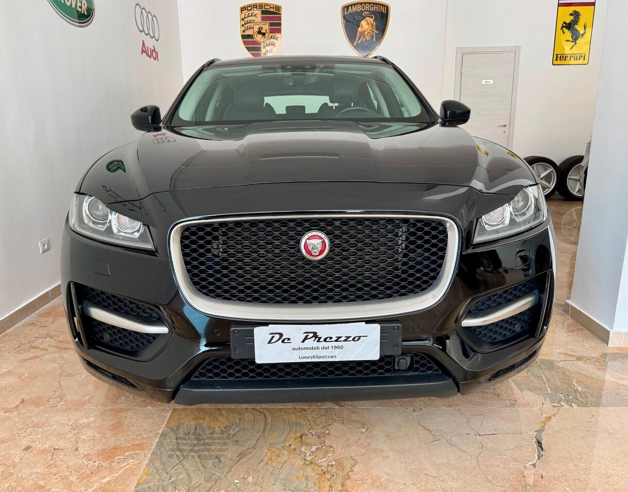 Jaguar F-Pace 2.0 D 180 CV AWD aut. R-Sport