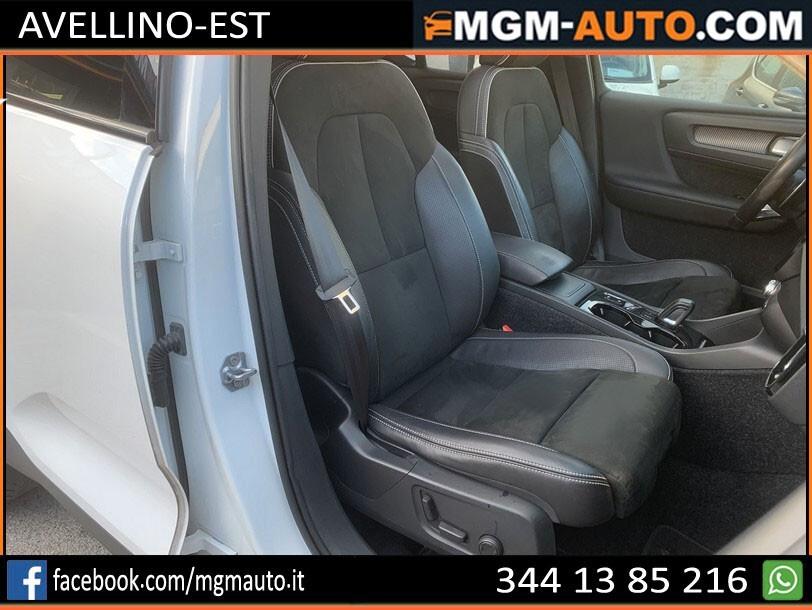 VOLVO XC40 D4 AWD Geartronic R-design - TETTO