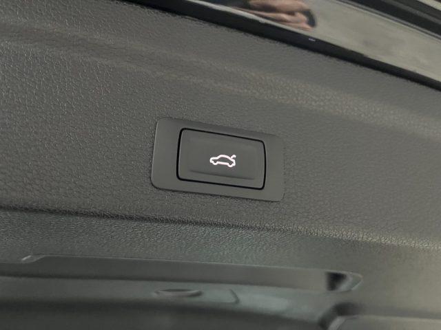 AUDI Q3 SPB Sportback 35 TDI S tronic "19 SLine /Navi/Park