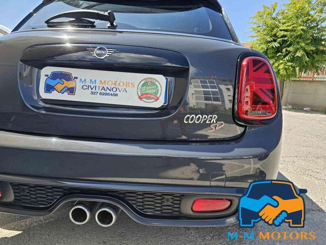 MINI Cooper SD 2.0 Cooper SD aut. 5 porte