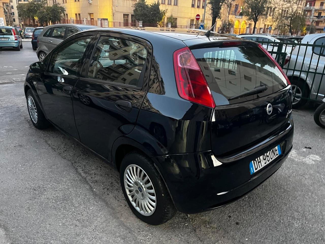 Fiat Grande Punto 1.3 MJT 75 CV 5 porte Fun