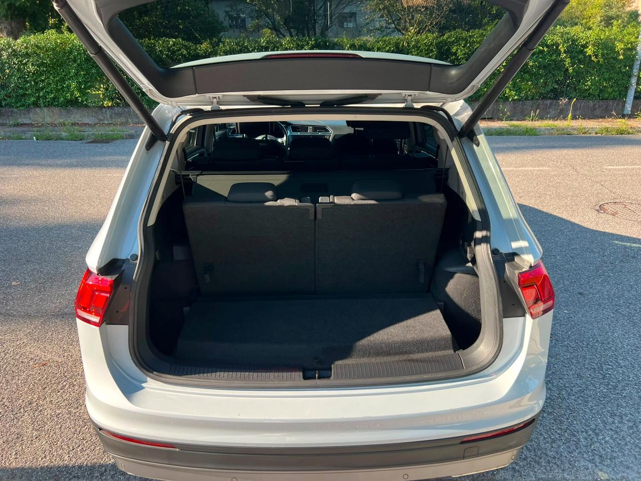 Vw Tiguan 2.0 TDI DSG Sport BlueMotion 7 posti