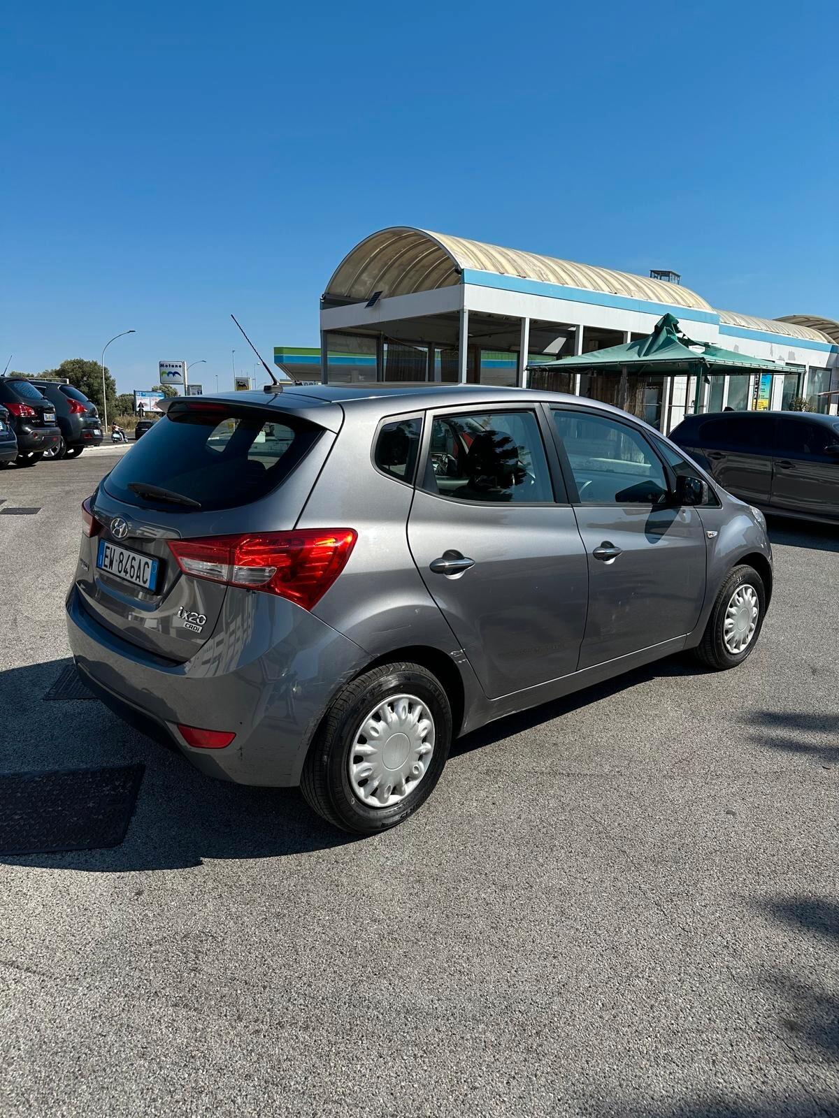 HYUNDAI ix20 1.4 CRDI 90 CV Comfort