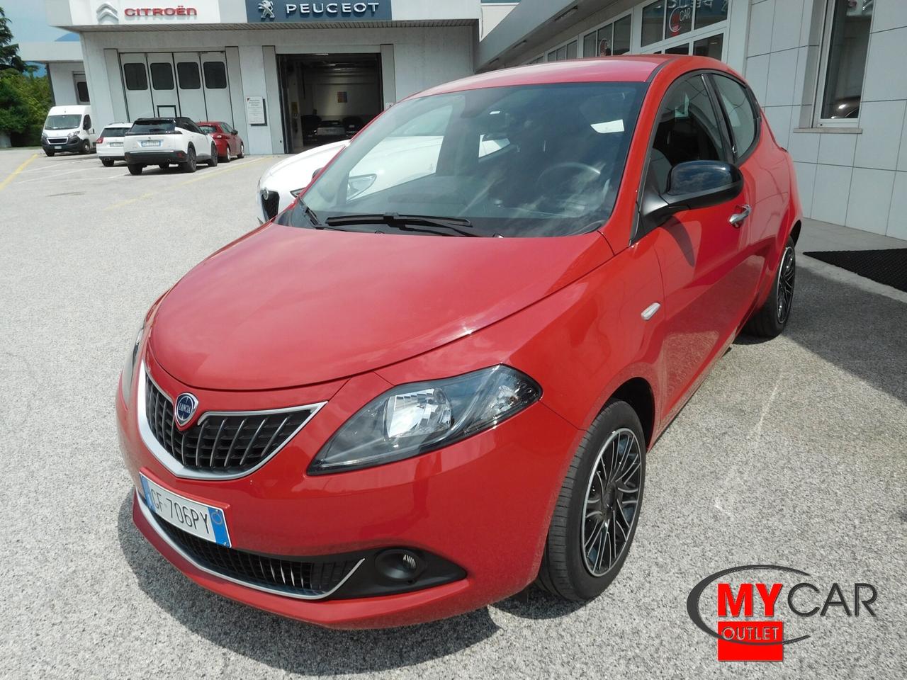 Lancia Ypsilon 1.0 FireFly 5 porte S&S Hybrid Ecochic Gold 69cv - ON NEOPAT.