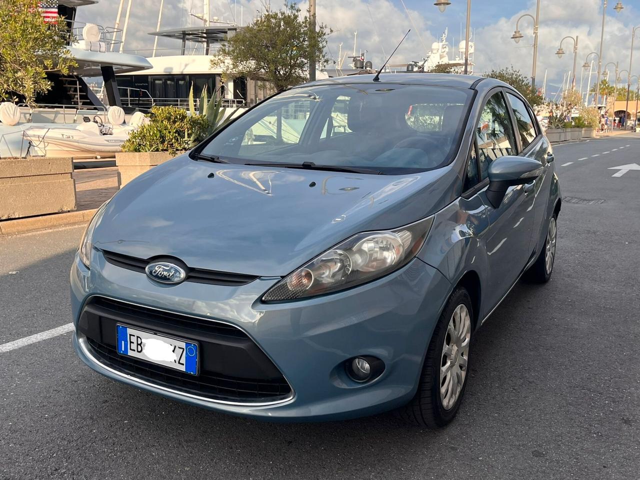 Ford Fiesta 1.4 5 porte Bz.- GPL Titanium