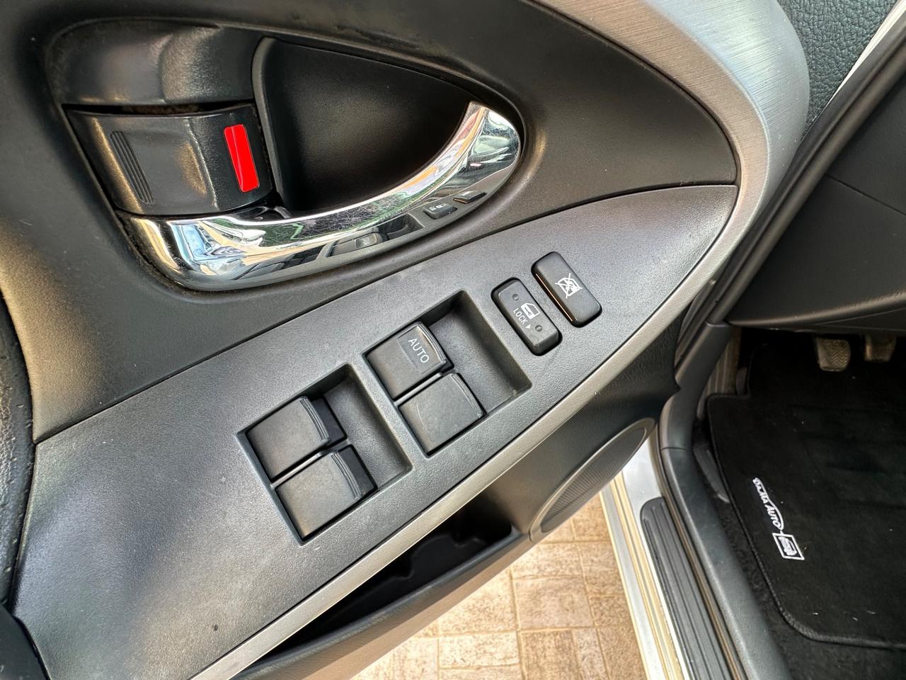 Toyota RAV 4 RAV4 2.2 D-4D 177 CV Luxury