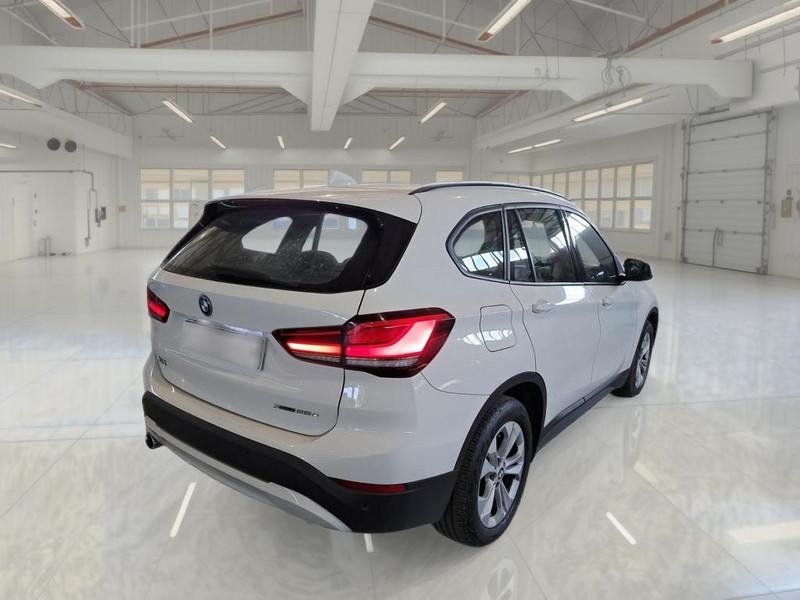 BMW X1 XDRIVE 25E BUSINESS ADVANTAGE AUTOMATICO SUV