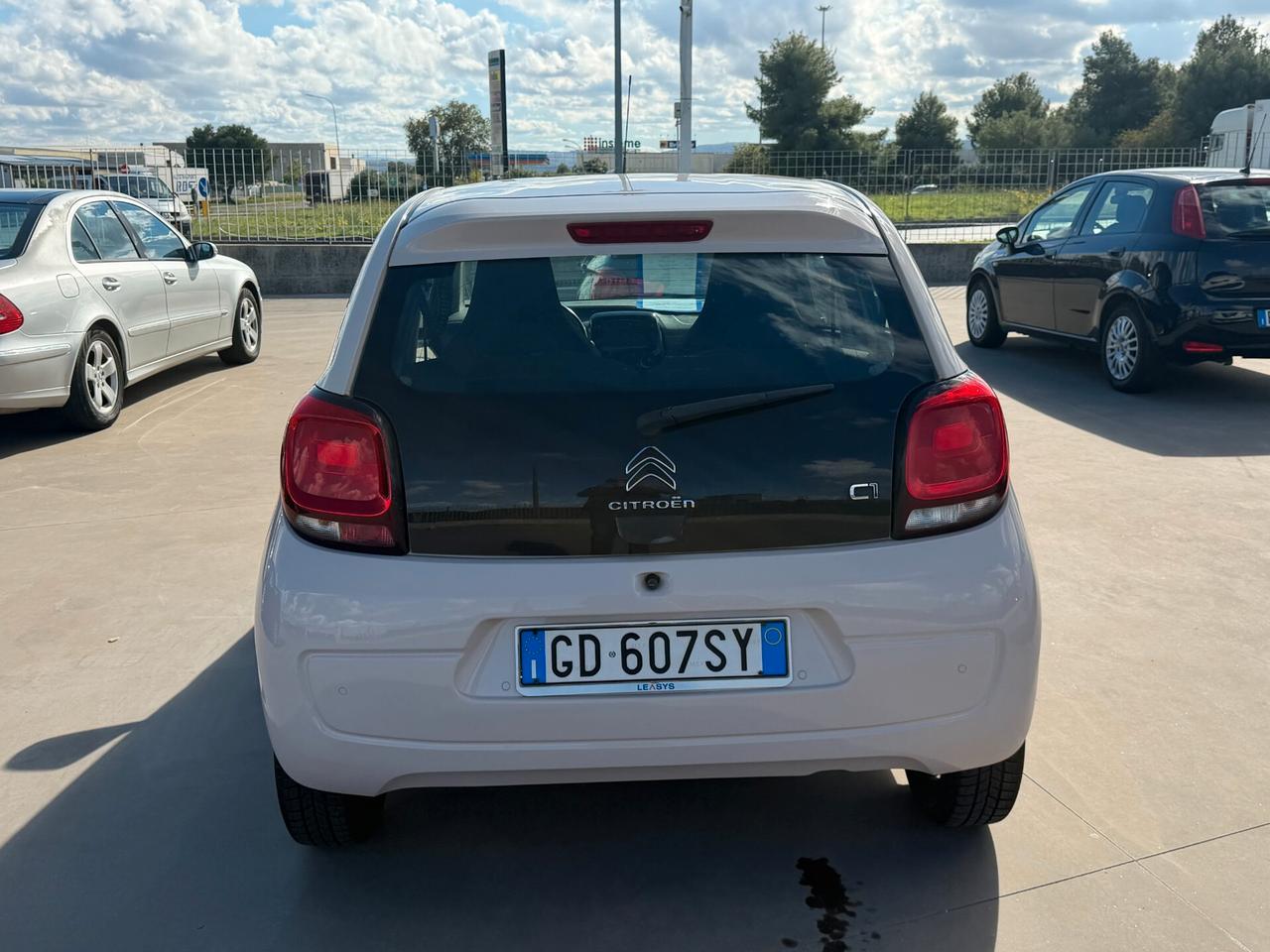 Citroen C1 VTi 72 S&S Shine NEOPATENTATI / PPE NUDE