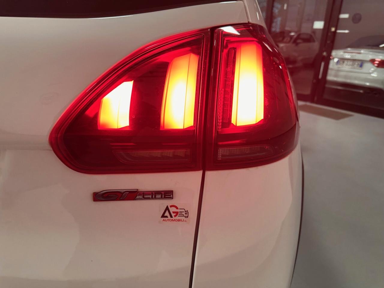 PEUGEOT 2008 1.6 HDI GT LINE