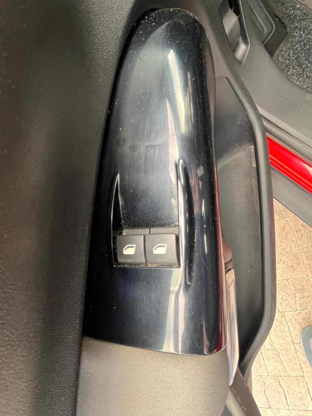 Citroen C4 Cactus BlueHDi 100 S&S Shine