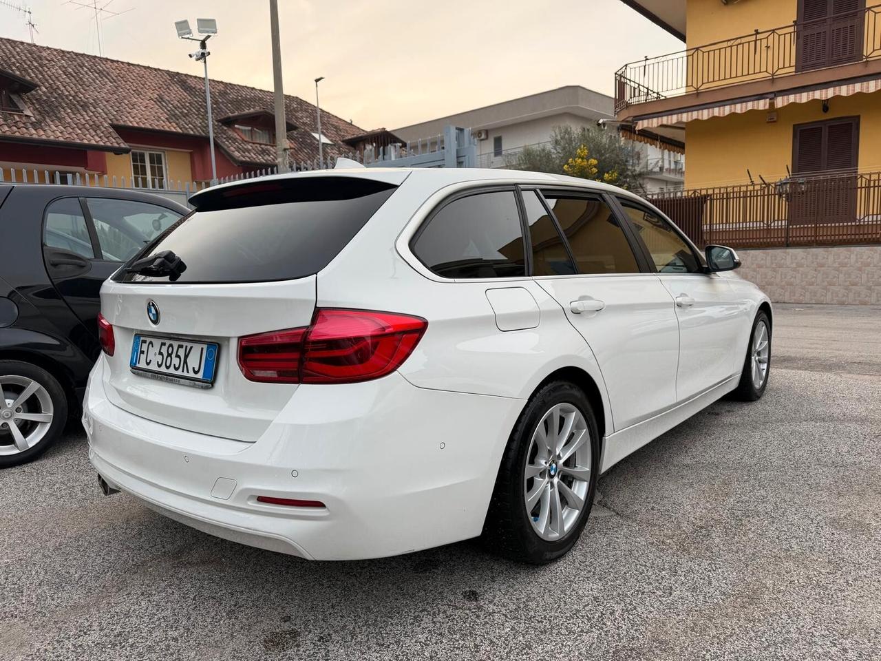 Bmw 320 320d Touring Business Advantage aut.