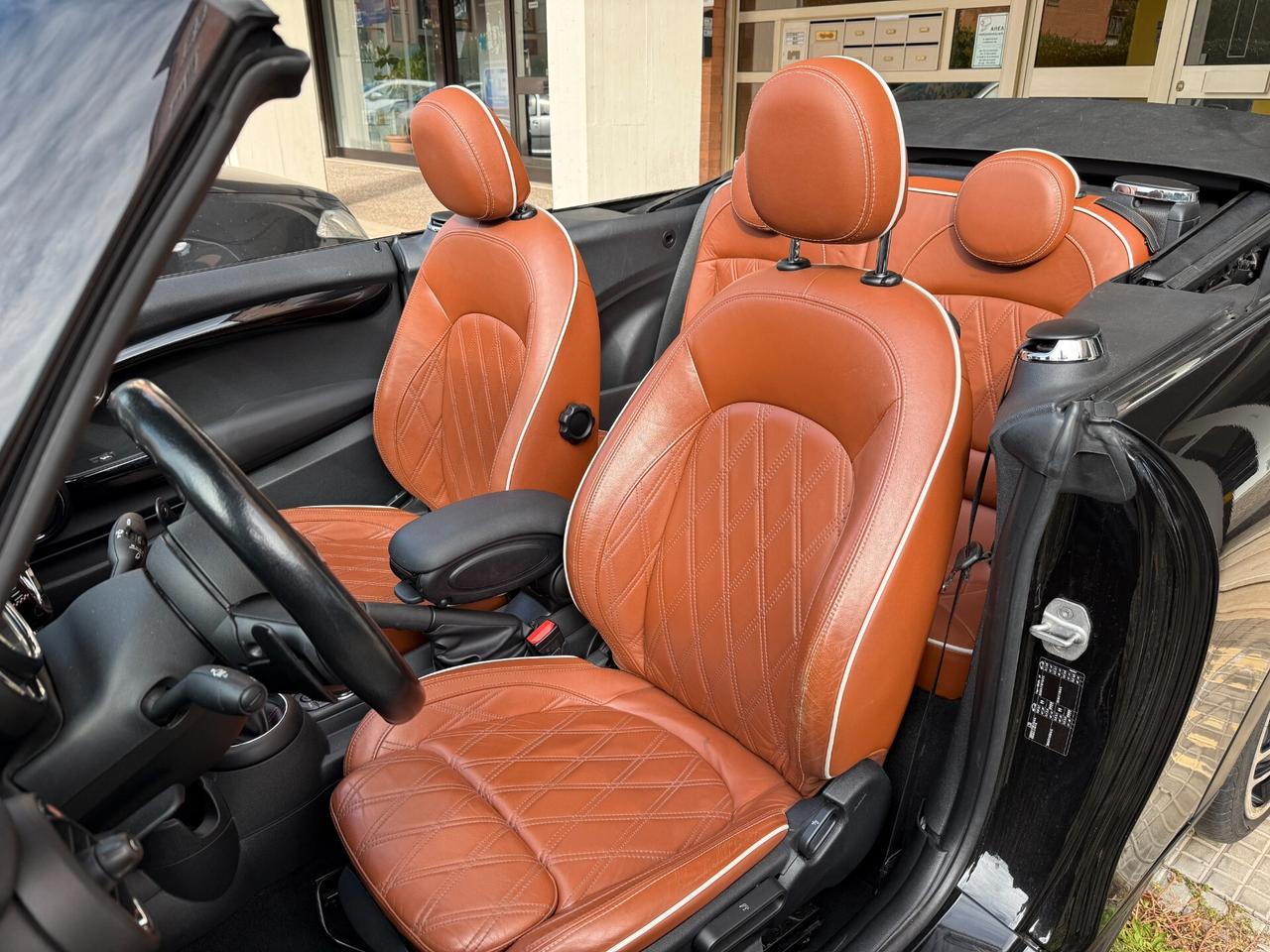 Mini John Cooper Works Cabrio 2.0 Full Optional, Head-Up display, Sedili in pelle, Retrocamera, Palette al volante