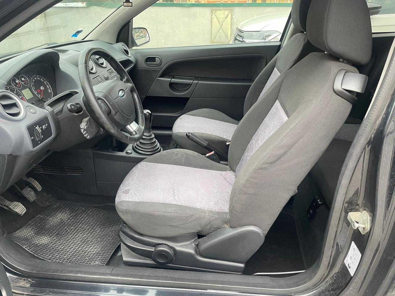 Ford Fiesta 1.2 16V 3p. Ghia - Neopatentati - Unico Proprietario