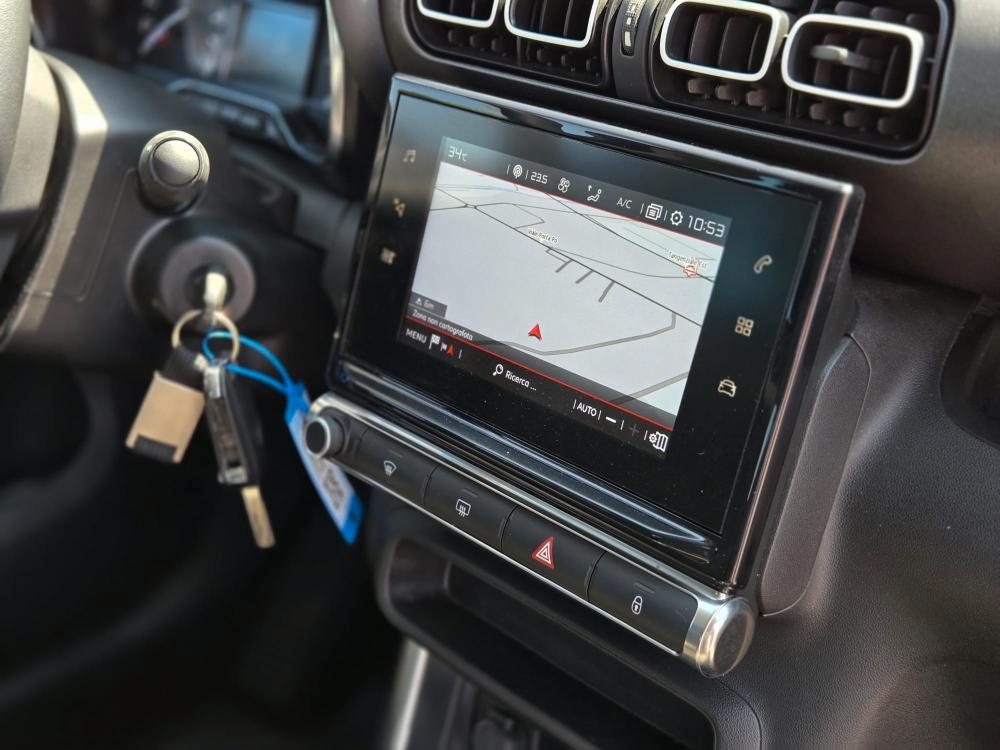 Citroen C3 Aircross 1.2 puretech Shine s&s 110cv