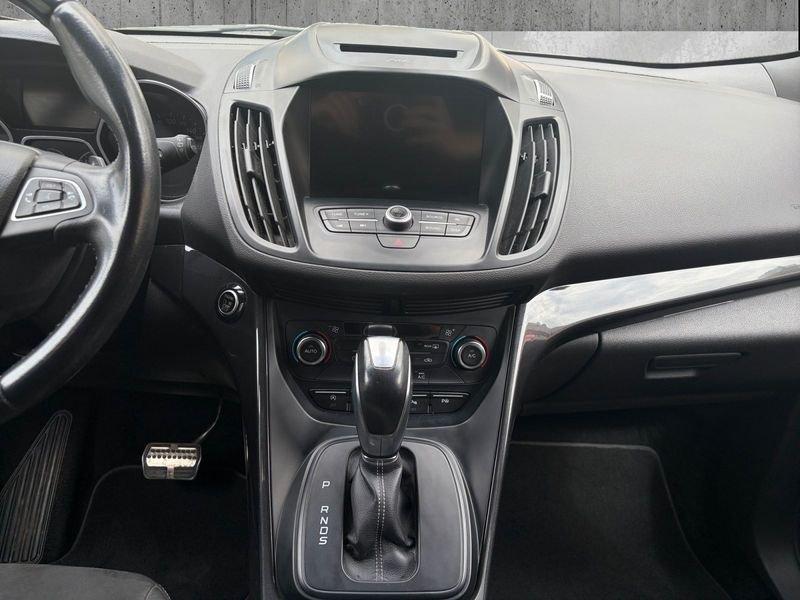 Ford Kuga 2.0 tdci ST-Line s&s awd 150cv powershift