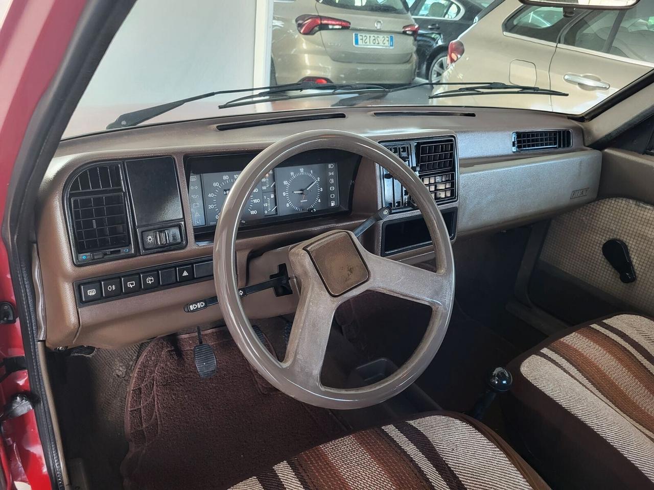 Fiat Ritmo 60 5 porte CL 4 FARI