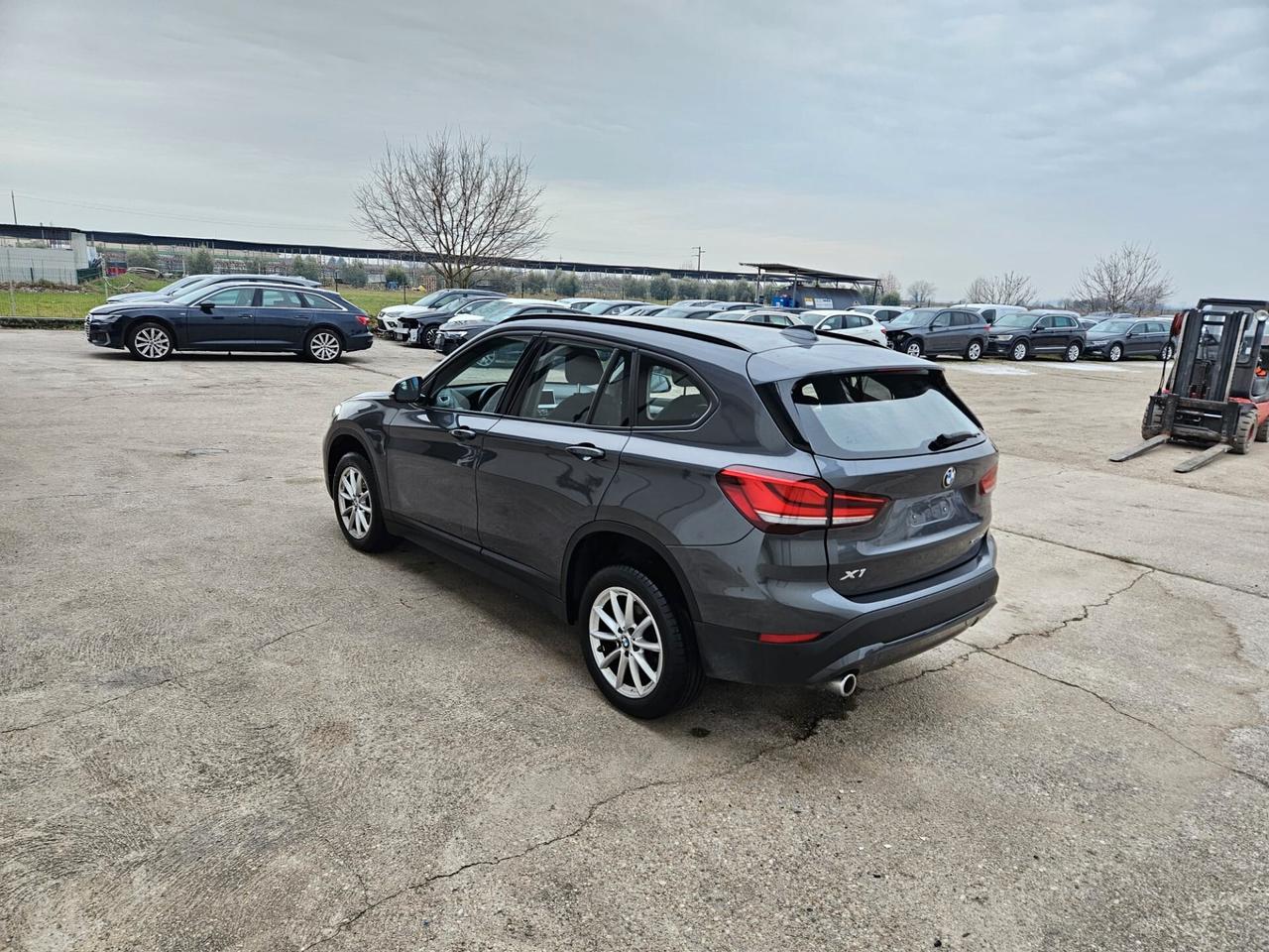 BMW X1 sdrive16d Business auto MOTORE KO