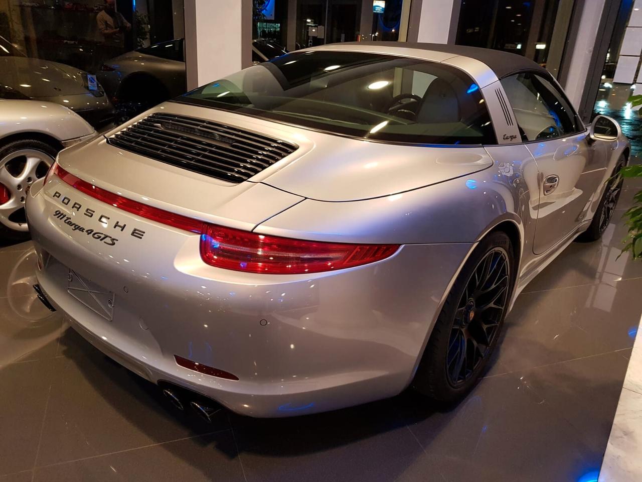 Porsche 911/991 3.8 Carrera 4 Targa GTS 430cv