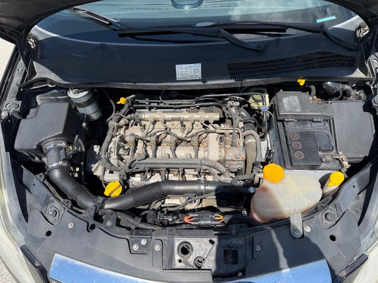 Opel Corsa 1.3 CDTI 90CV 5 porte Enjoy