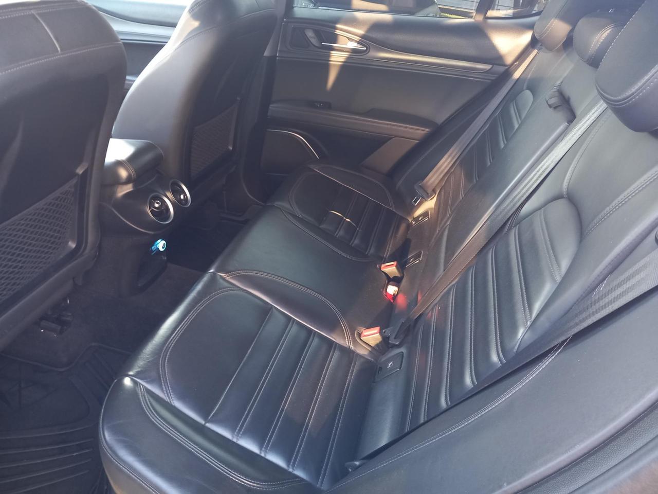 Alfa Romeo Stelvio 2.2 t Executive Q4 210cv auto