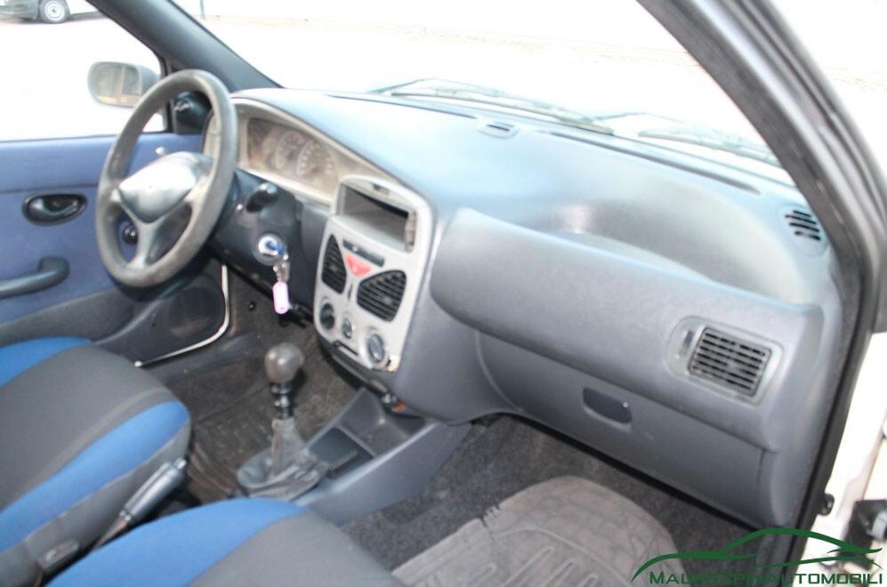 FIAT Strada 1.9 JTD Pick-up Fiorino