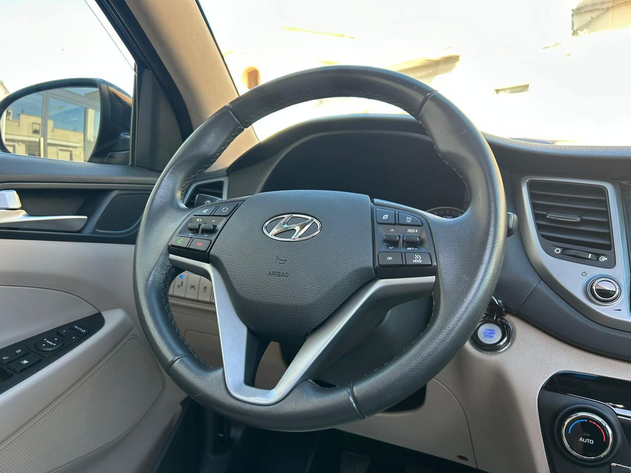 Hyundai Tucson 1.7 CRDi XPOSSIBLE Km95.000-2016