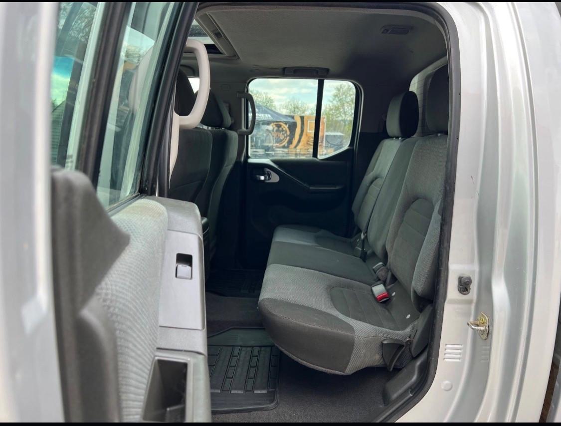 Nissan Navara 2.5 dCi Aut. 190CV 4 porte Double Cab LE Plus