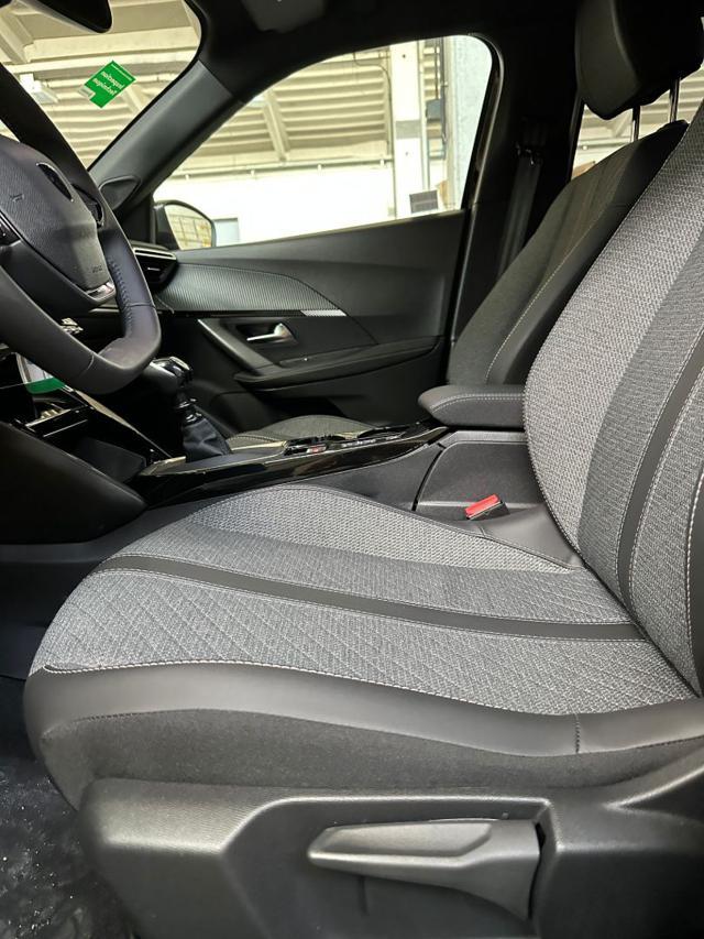 PEUGEOT 2008 PureTech 100 S&S Allure