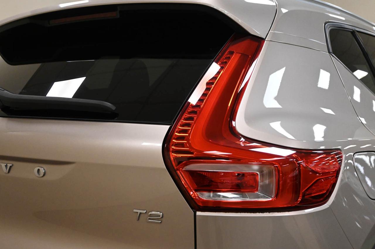 VOLVO XC40 (2017-->) XC40 T2 automatico Core