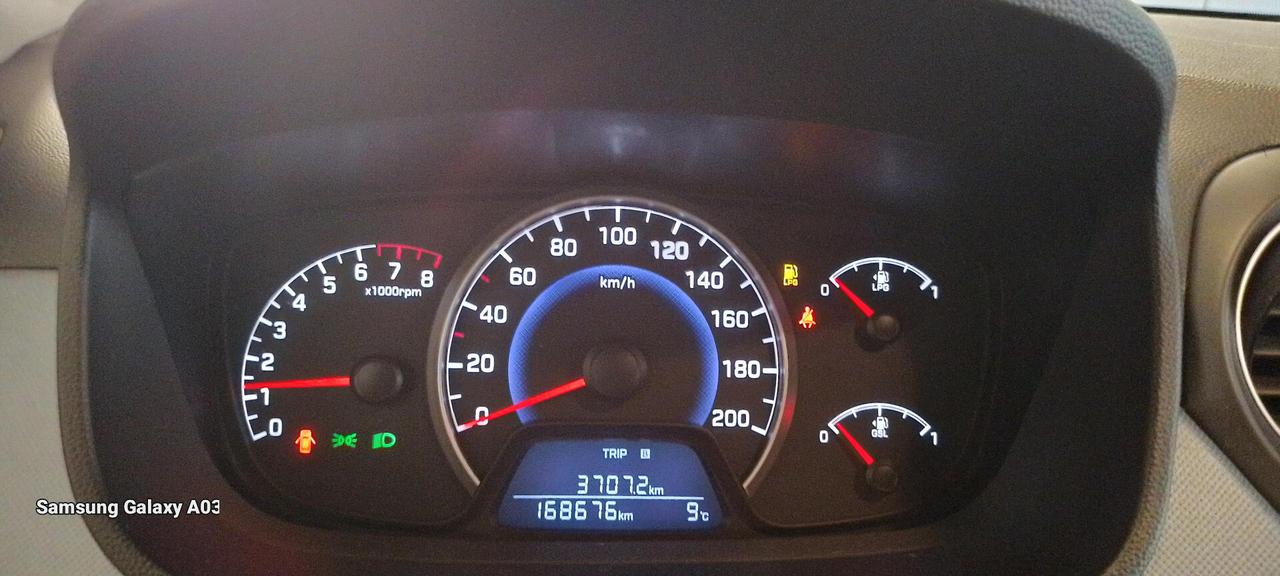 Hyundai i10 GPL VALIDO FINO 2035