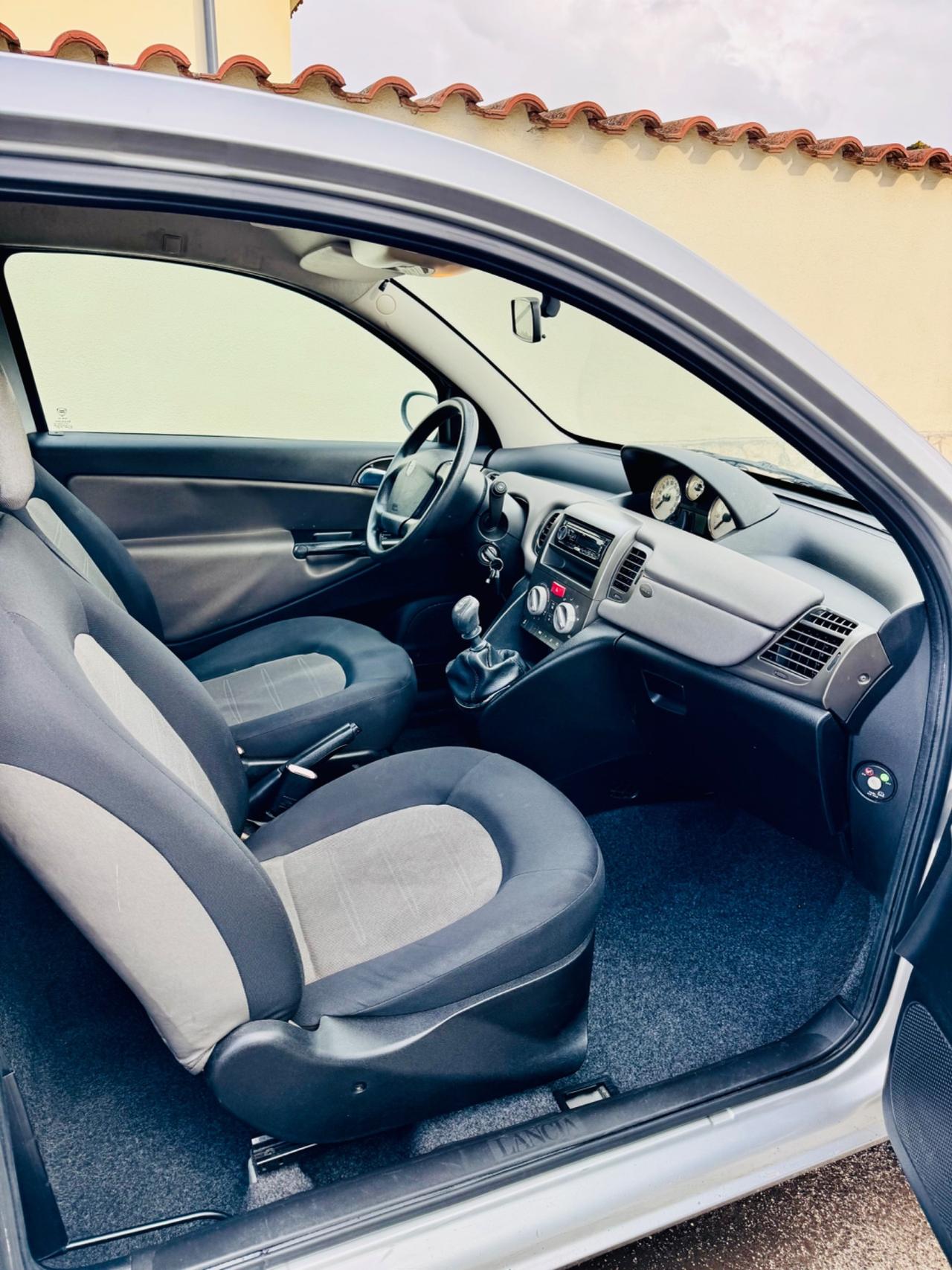 Lancia Ypsilon 1.2 GPL VALIDO FINO AL 2031