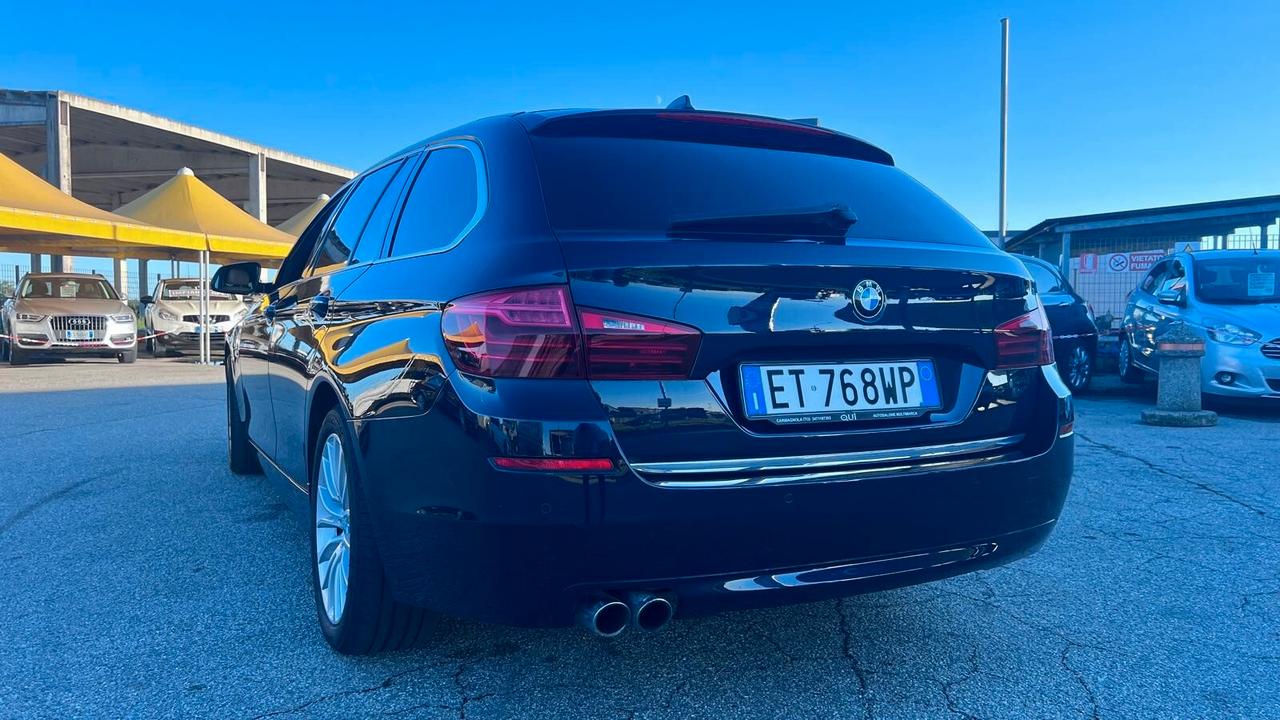 Bmw 525 525d xDrive Touring Luxury