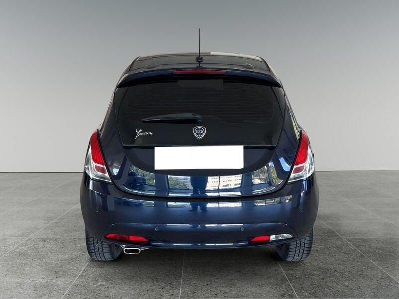 Lancia Ypsilon 1.2 69 CV 5 porte GPL Ecochic Gold