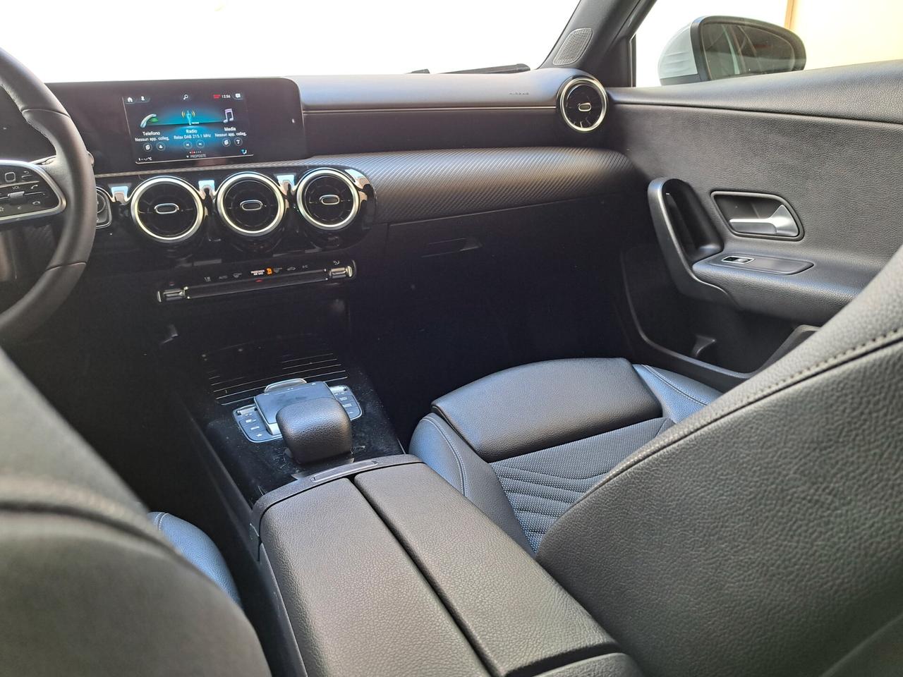 Mercedes-benz A 180 A 180 d Automatic Premium