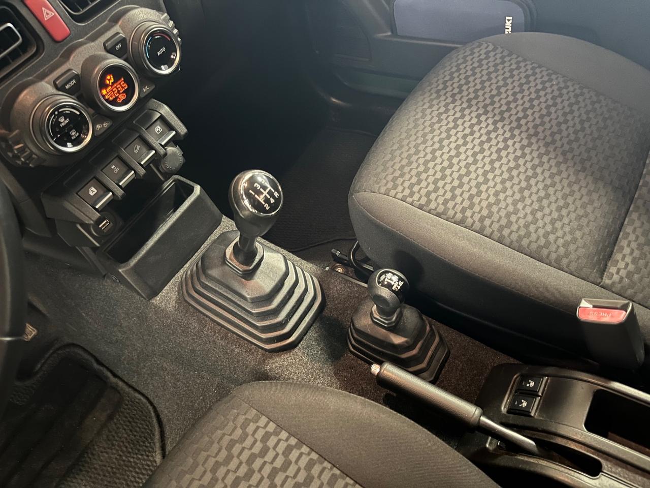 Suzuki Jimny 1.5 Top 4wd Allgrip UnicoProprietario