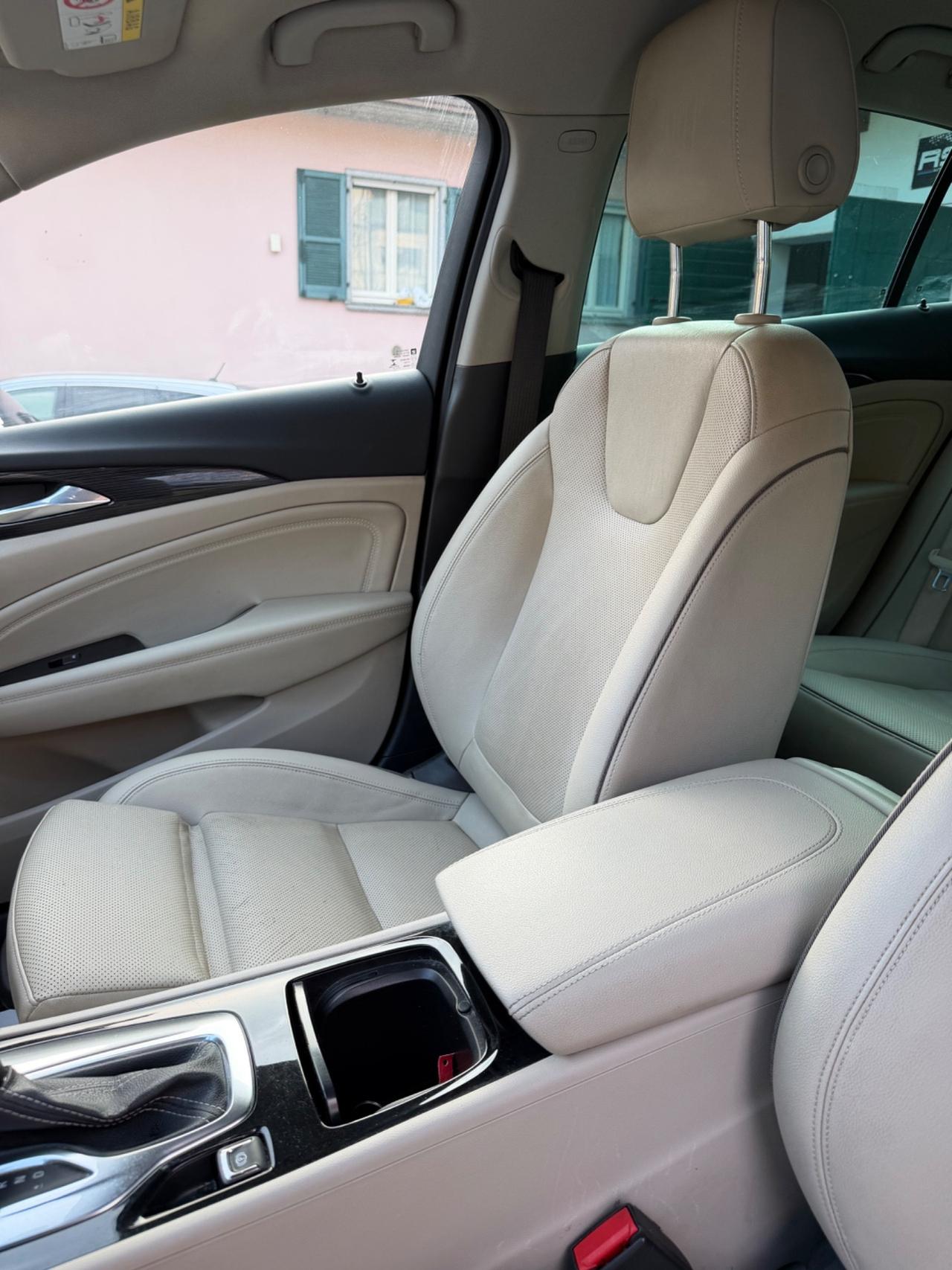 Opel INSIGNA 1.6 CDTI ST COSMO KMCERT NAVI EU6