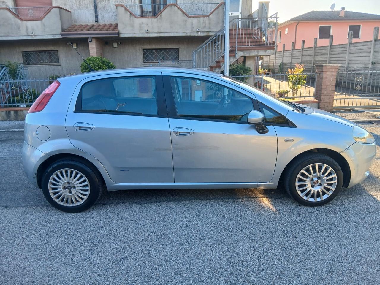 Fiat Grande Punto 1.3 MJT 75 CV 3 porte Active