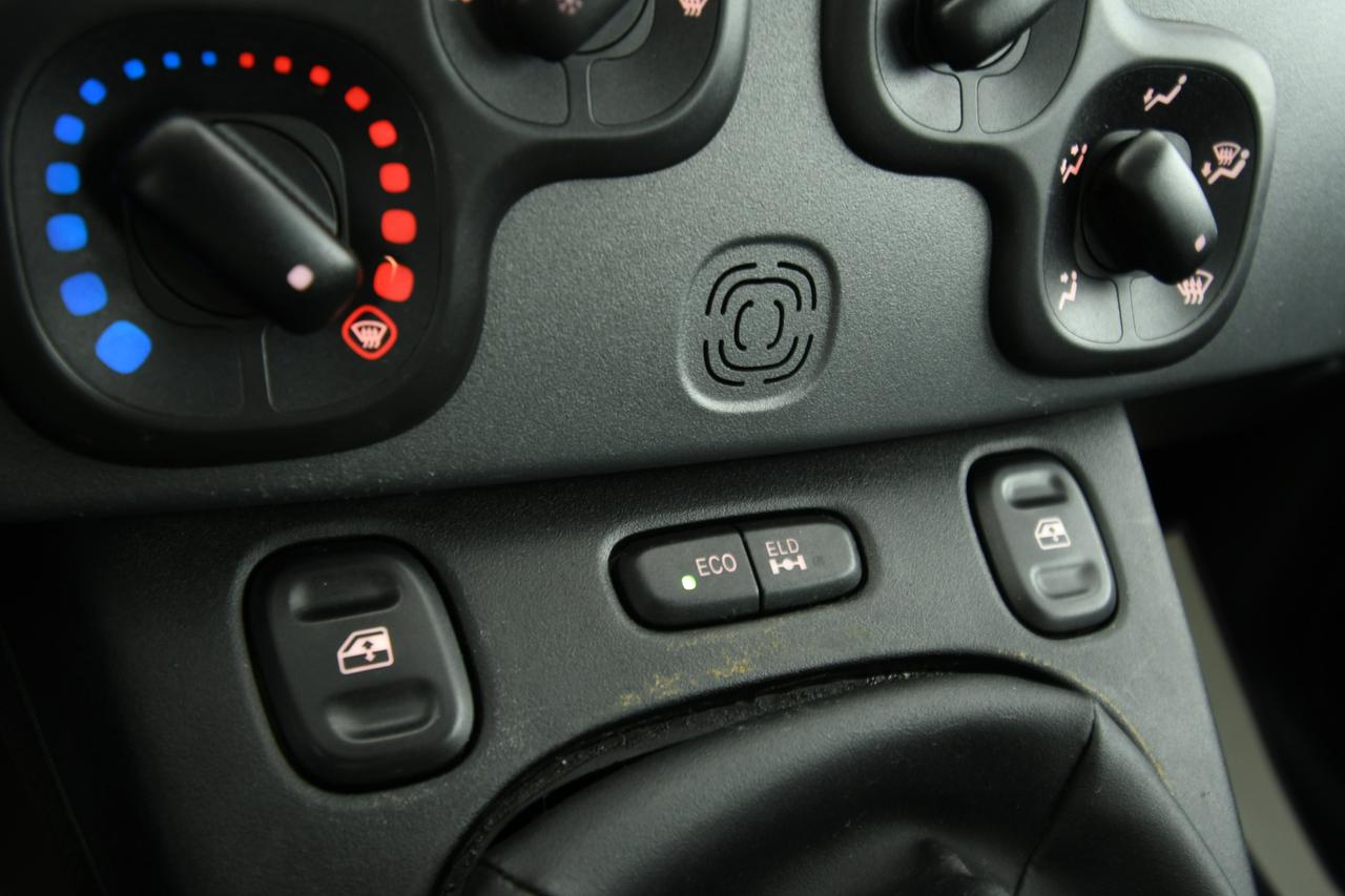 FIAT Panda 0.9 t.air t. Wild 4x4 s&s 85cv 5p.ti APP CONNECT+NEOPATENTATI