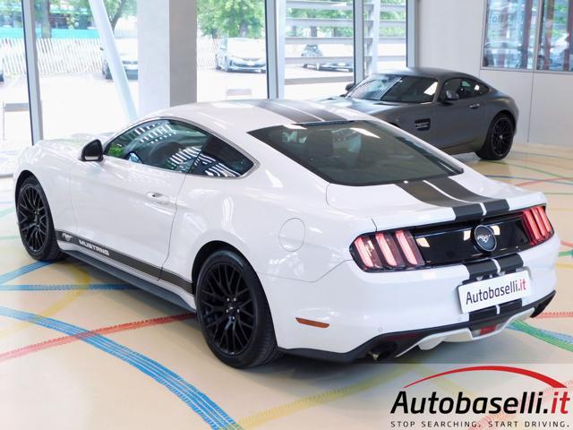FORD Mustang COUPÉ FASTBACK 2.3 ECOBOOST 317CV