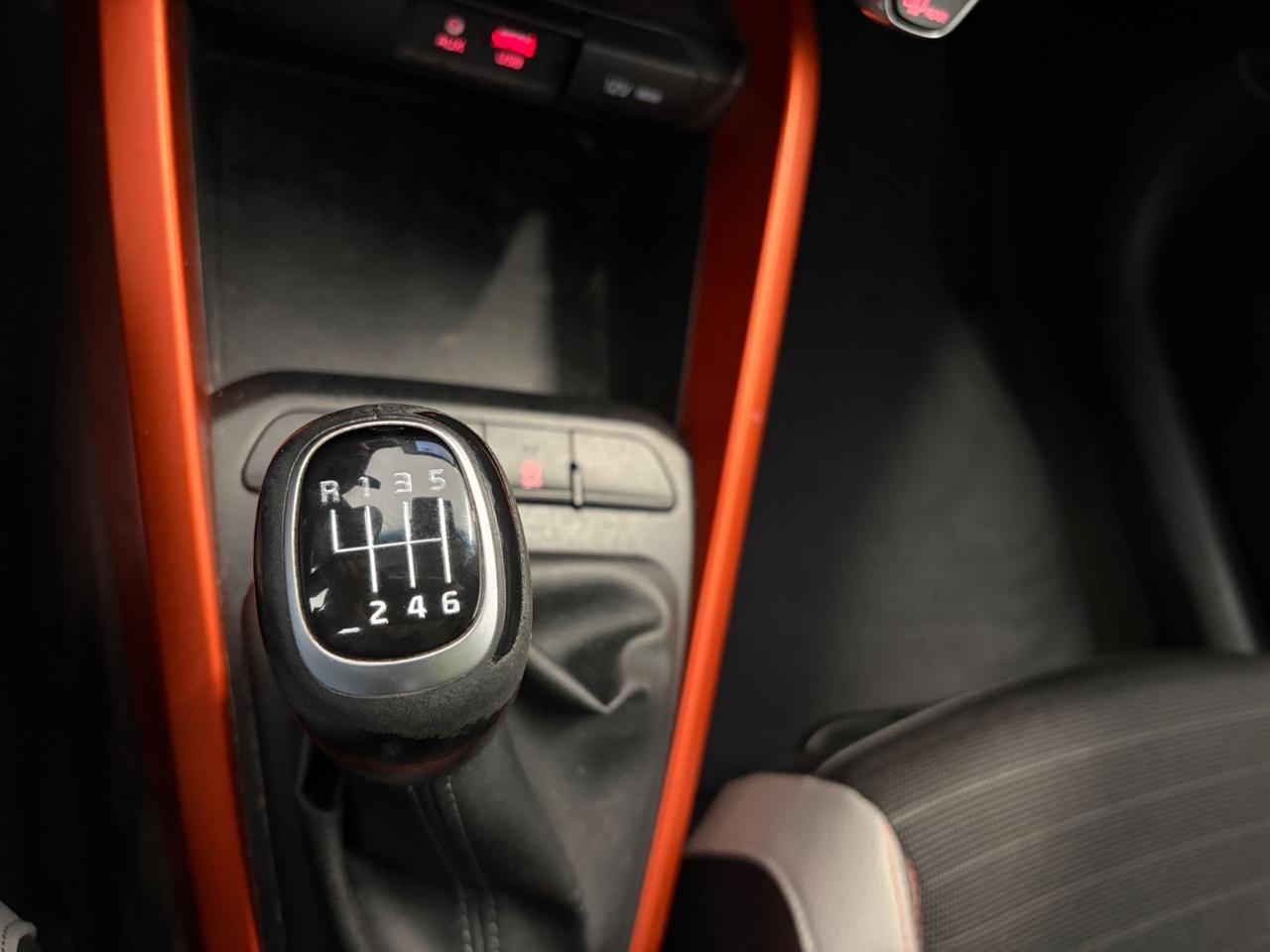 Kia Stonic 1.6 CRDi 110 CV Style Navi Perfetta !