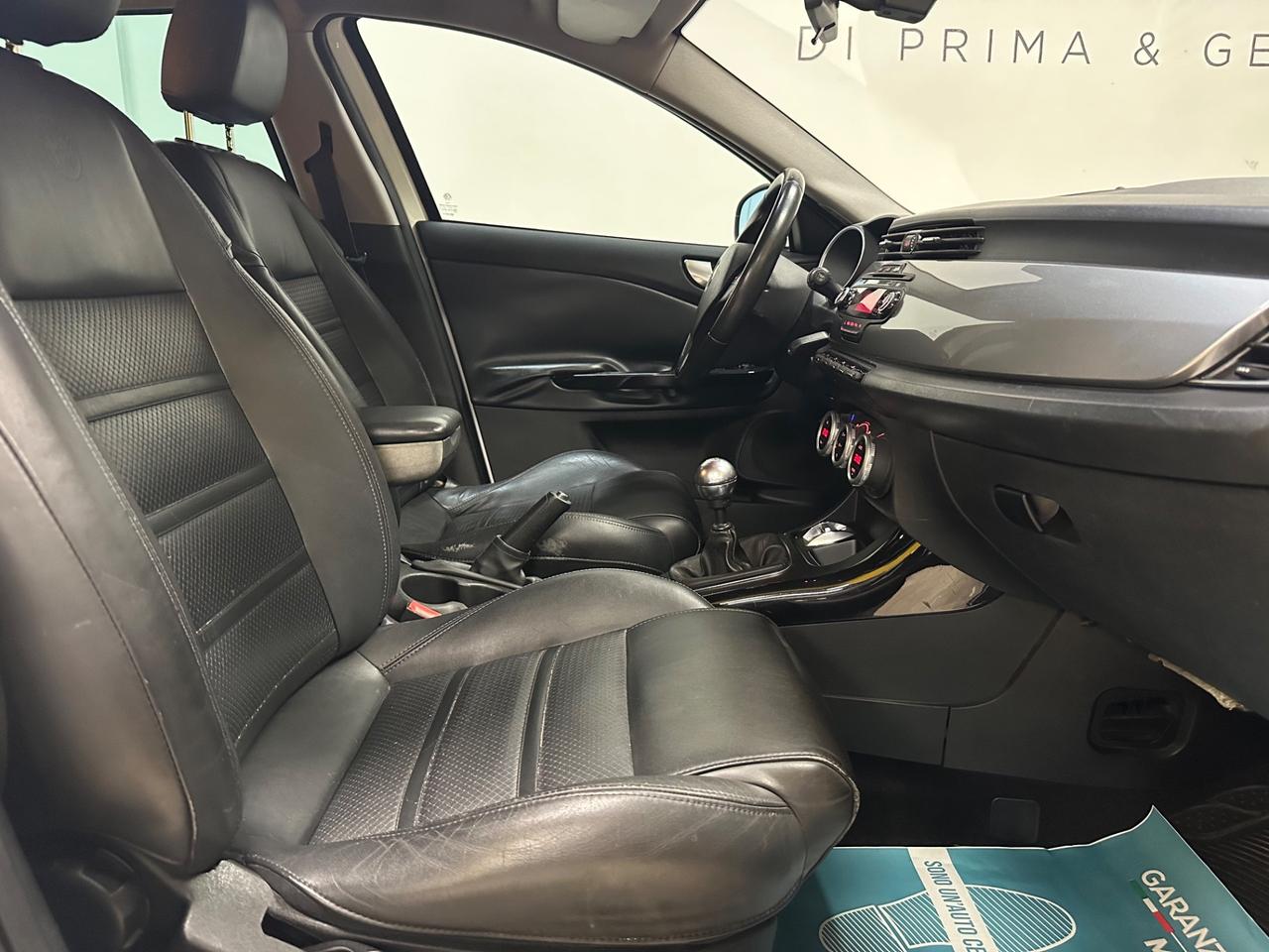 Alfa Romeo Giulietta 1.6 JTDm-2 105 CV Distinctive