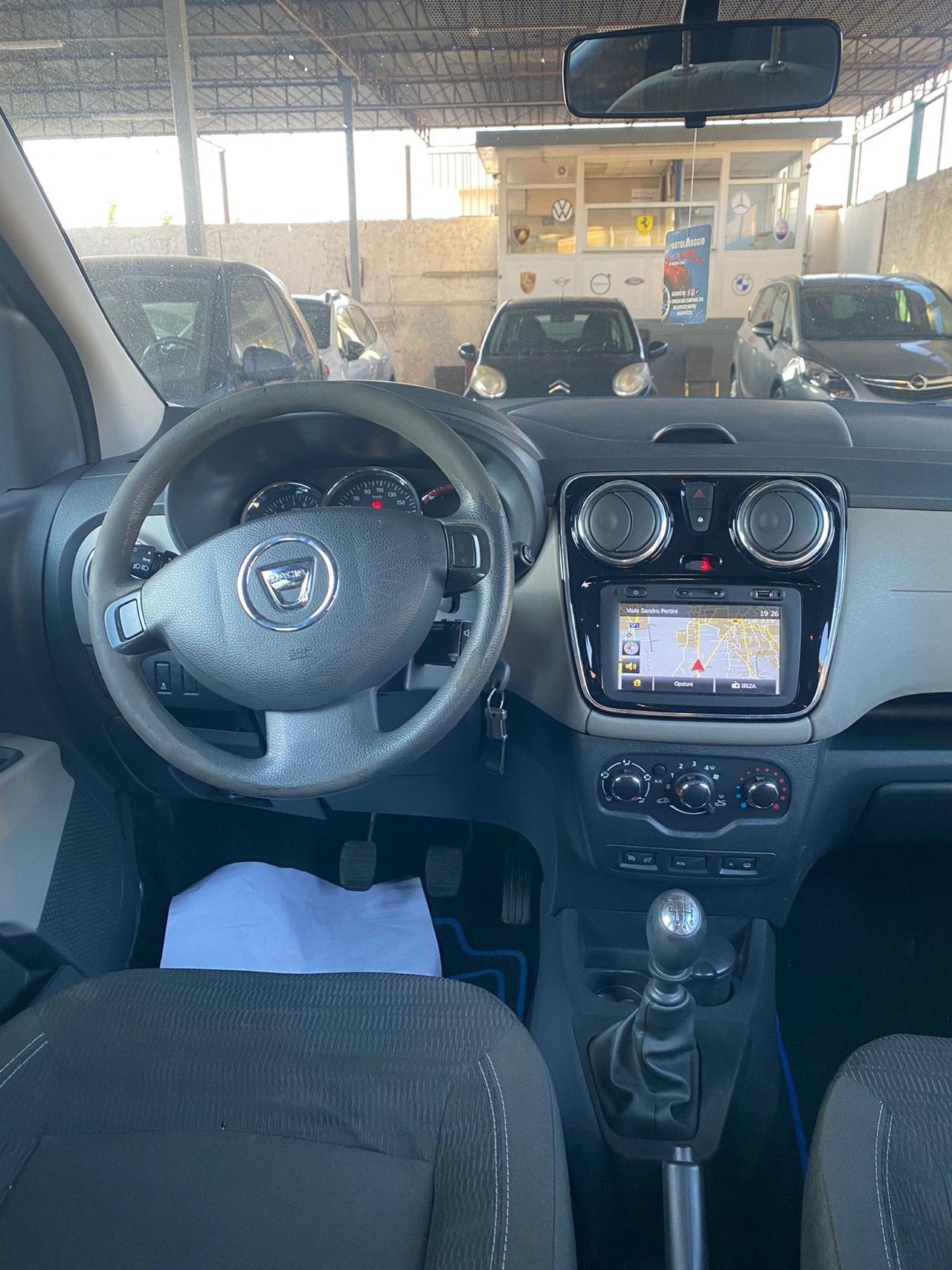 Dacia Lodgy 1.5 dCi lFine 2015 Full Navi TAGLIANDATA