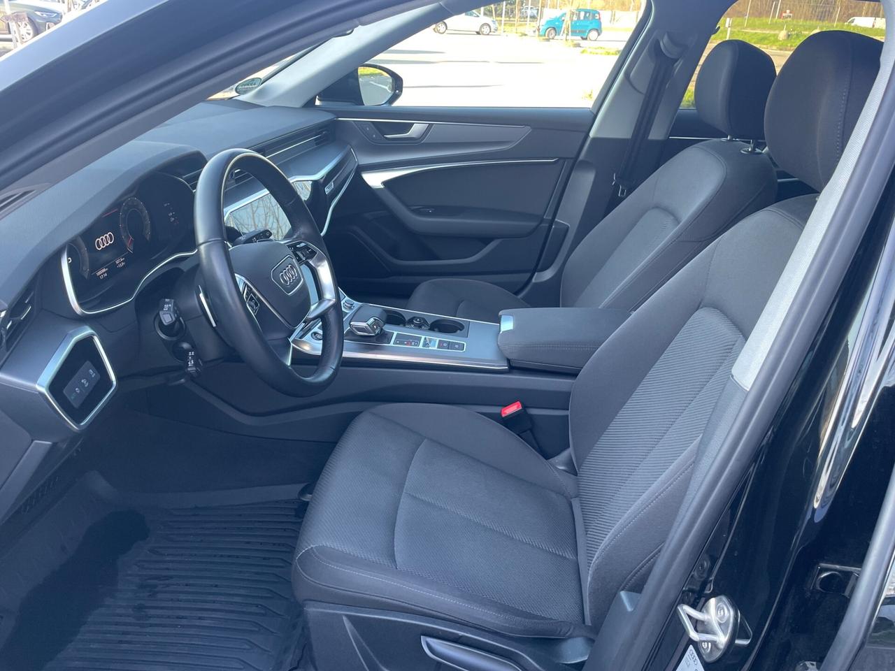 Audi A6 Avant 40 2.0 TD Business*Automatik*Navi*Cerchi*